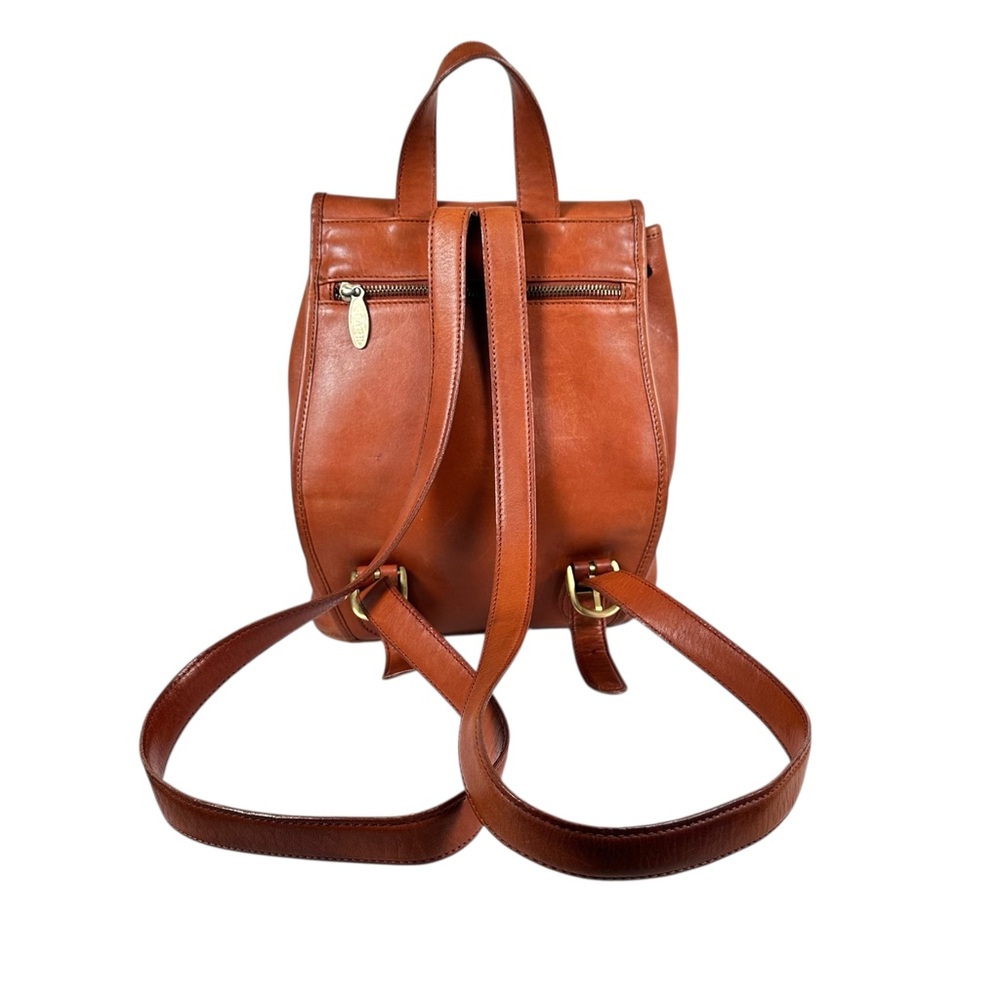 COACH VINTAGE Large Turn-lock Glove Tanned Leather Backpack in British Tan - Picture 2 of 16
